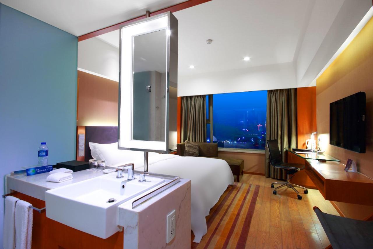 Grand Mercure Dongguan Humen Екстериор снимка